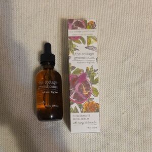The Cottage Greenhouse Pomegranate Facial Serum - Amber